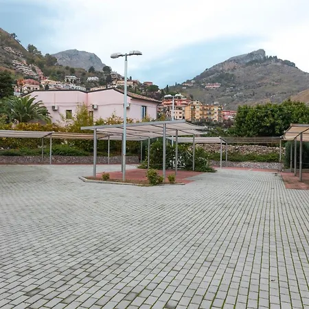 Апартаменты Amuni